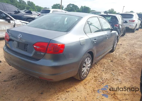 2013 Volkswagen Jetta 2.5L Se from USA, damaged, VIN 3VWBP7AJ8DM377342